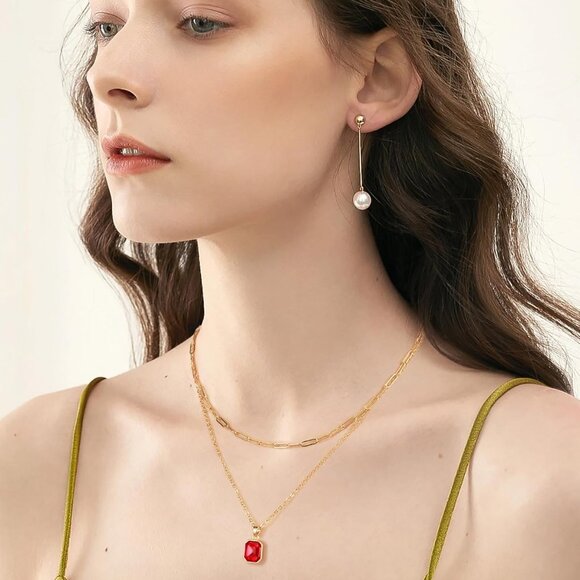 Elegant 18K Gold Layered Crystal Necklace - Emerald Green Paperclip Choker - Picture 4 of 7